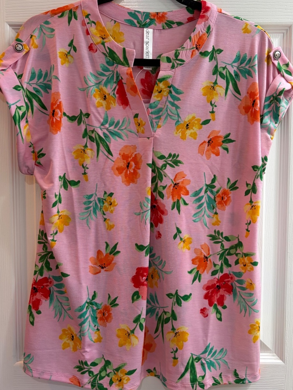 New Dear Scarlett Pullover Shirt Short Sleeve Roll Tab Blouse Floral Pink - Picture 6 of 8